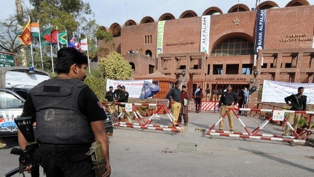 Pakistan says 4 militants behind 2009 cricket attack killed